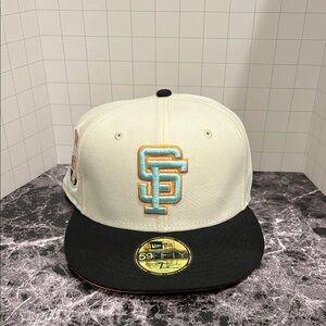 New Era SF Giants Cap - Cream and Black
